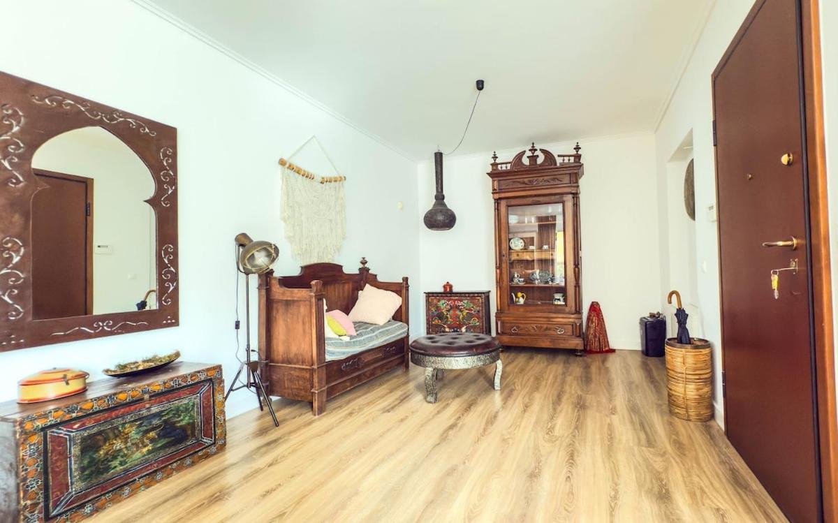 Σύγχρονο Vintage Στο Μαρούσι Apartment Atena Exterior foto
